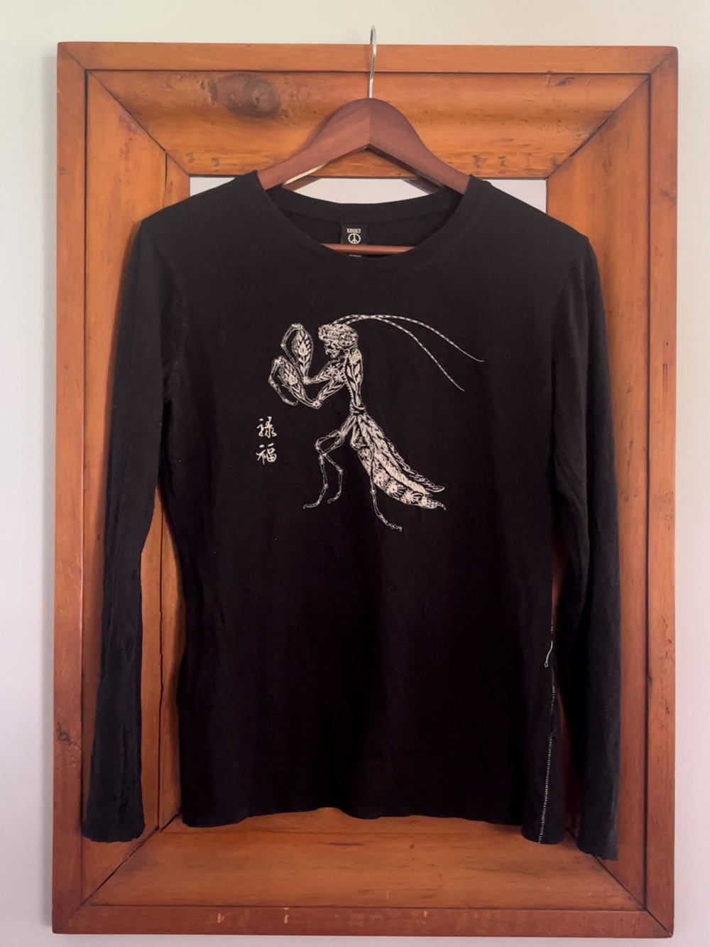 Y2K Cotton praying mantis tee